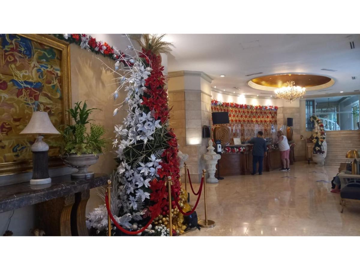 Capital O 914 Makati Palace Hotel Makati City Exteriér fotografie