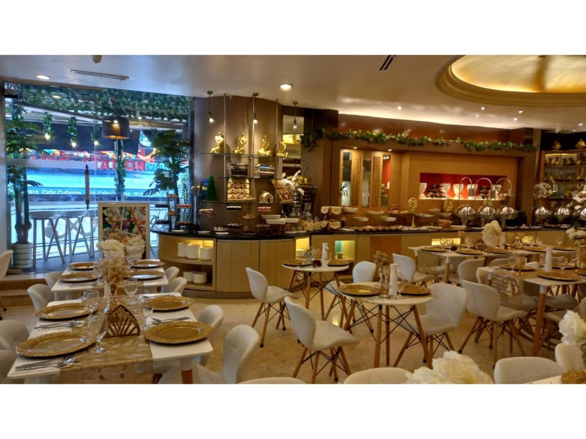 Capital O 914 Makati Palace Hotel Makati City Exteriér fotografie